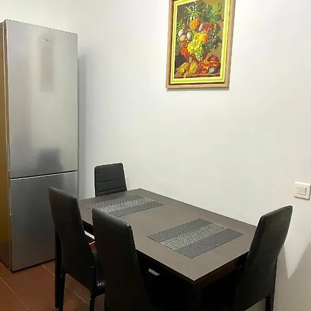 Apartament Sky Modern 1 Bedroom Apt W Free Parking *