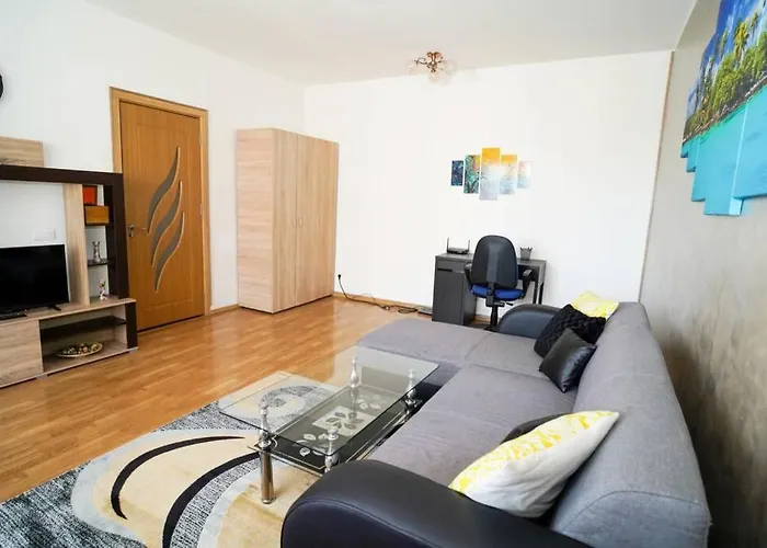 Sky Modern 1 Bedroom Apt W Free Parking *