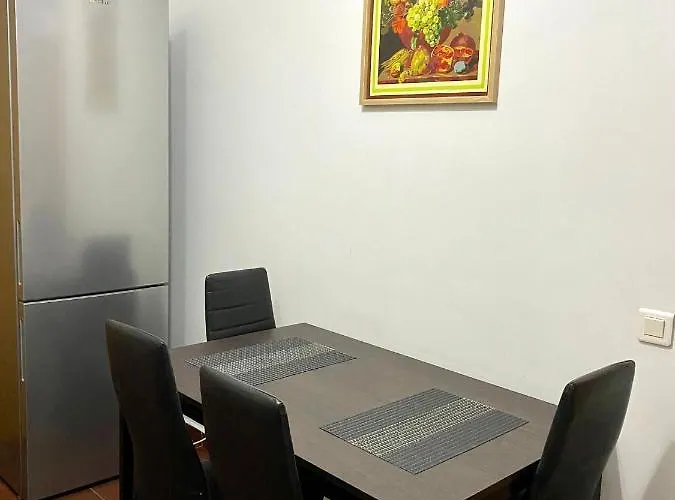 شقة Sky Modern 1 Bedroom Apt W Free Parking *