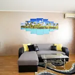 Sky Modern 1 Bedroom Apt W Free Parking Апартаменти *