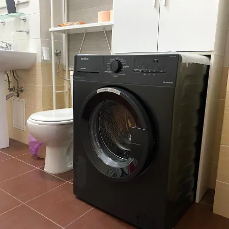 Sky Modern 1 Bedroom Apt W Free Parking Bucarest